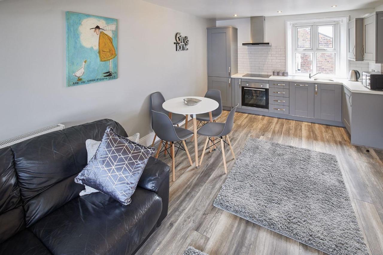 Apartment 4, Khyber Lodge Apartment ويتبي المظهر الخارجي الصورة